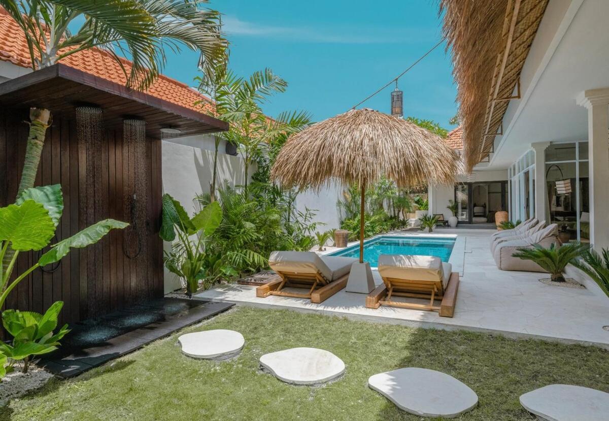 The Jungle - Luxurious & Tropical Concept - 3Br - Central Canggu Luaran gambar