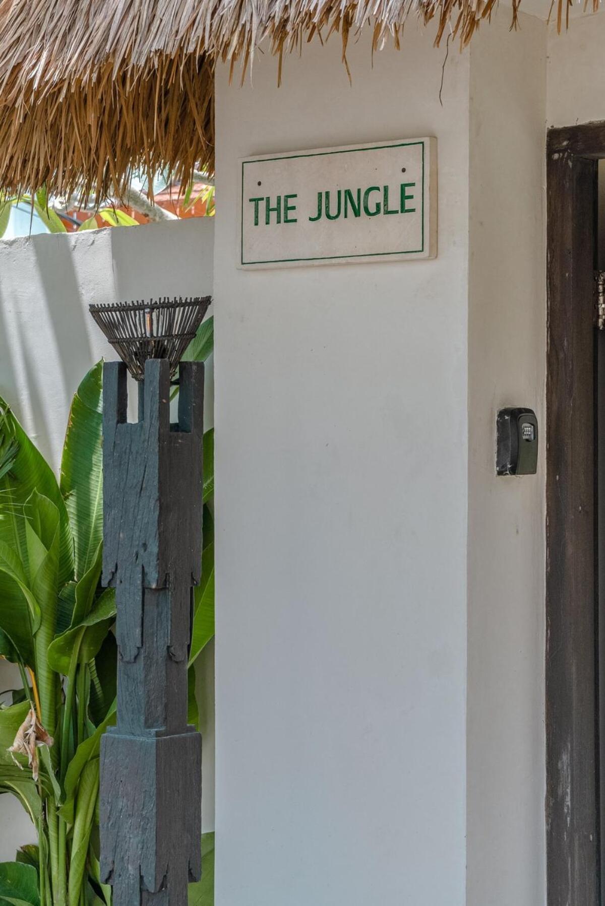 The Jungle - Luxurious & Tropical Concept - 3Br - Central Canggu Luaran gambar