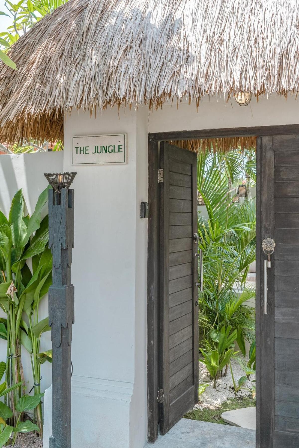 The Jungle - Luxurious & Tropical Concept - 3Br - Central Canggu Luaran gambar