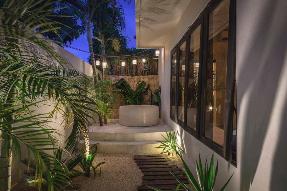 The Jungle - Luxurious & Tropical Concept - 3Br - Central Canggu Luaran gambar